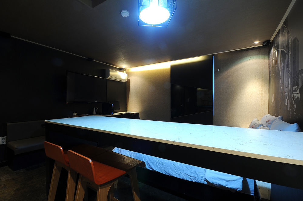 2 Heaven Hotel Пусан Екстериор снимка