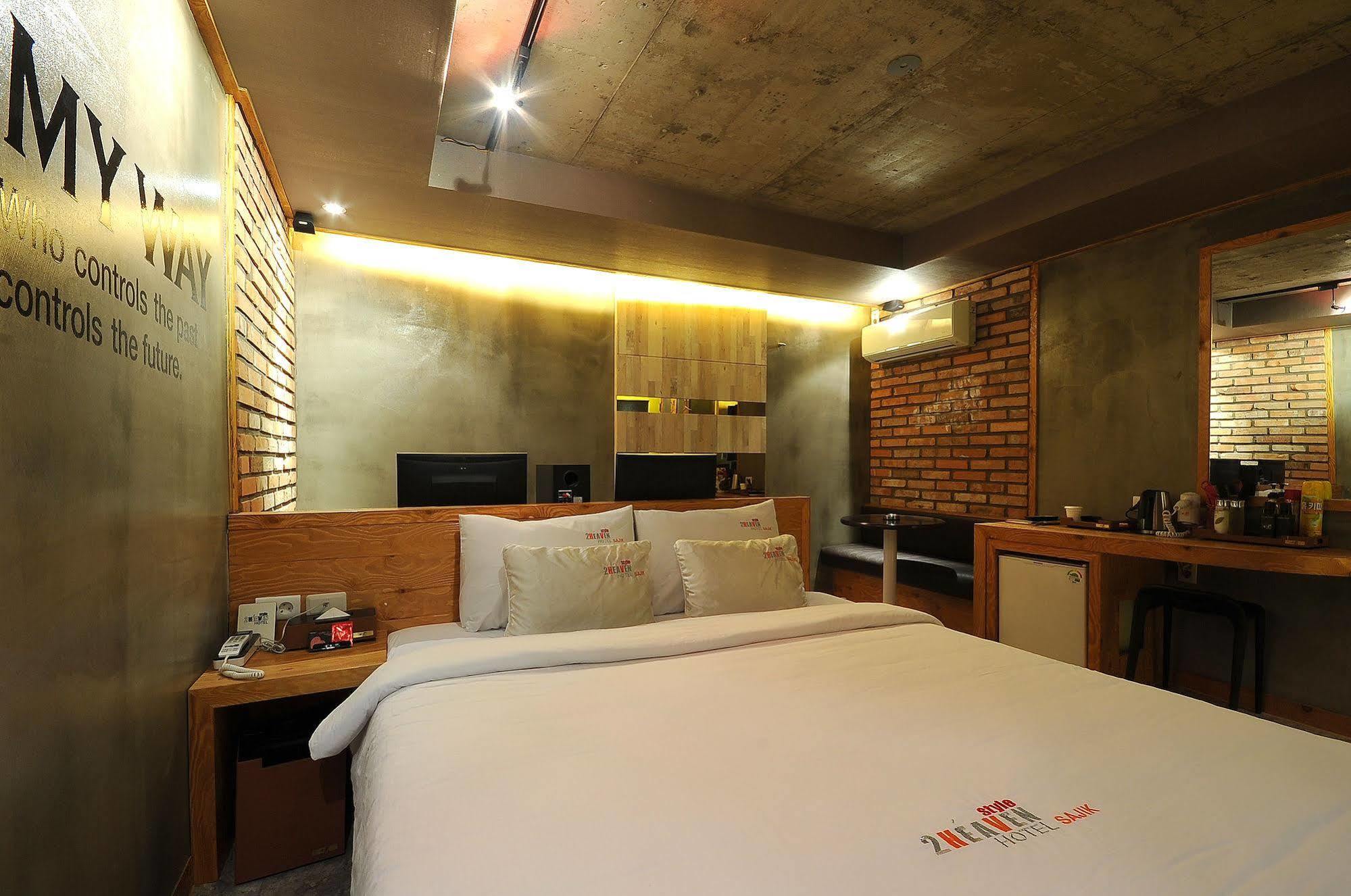 2 Heaven Hotel Пусан Екстериор снимка
